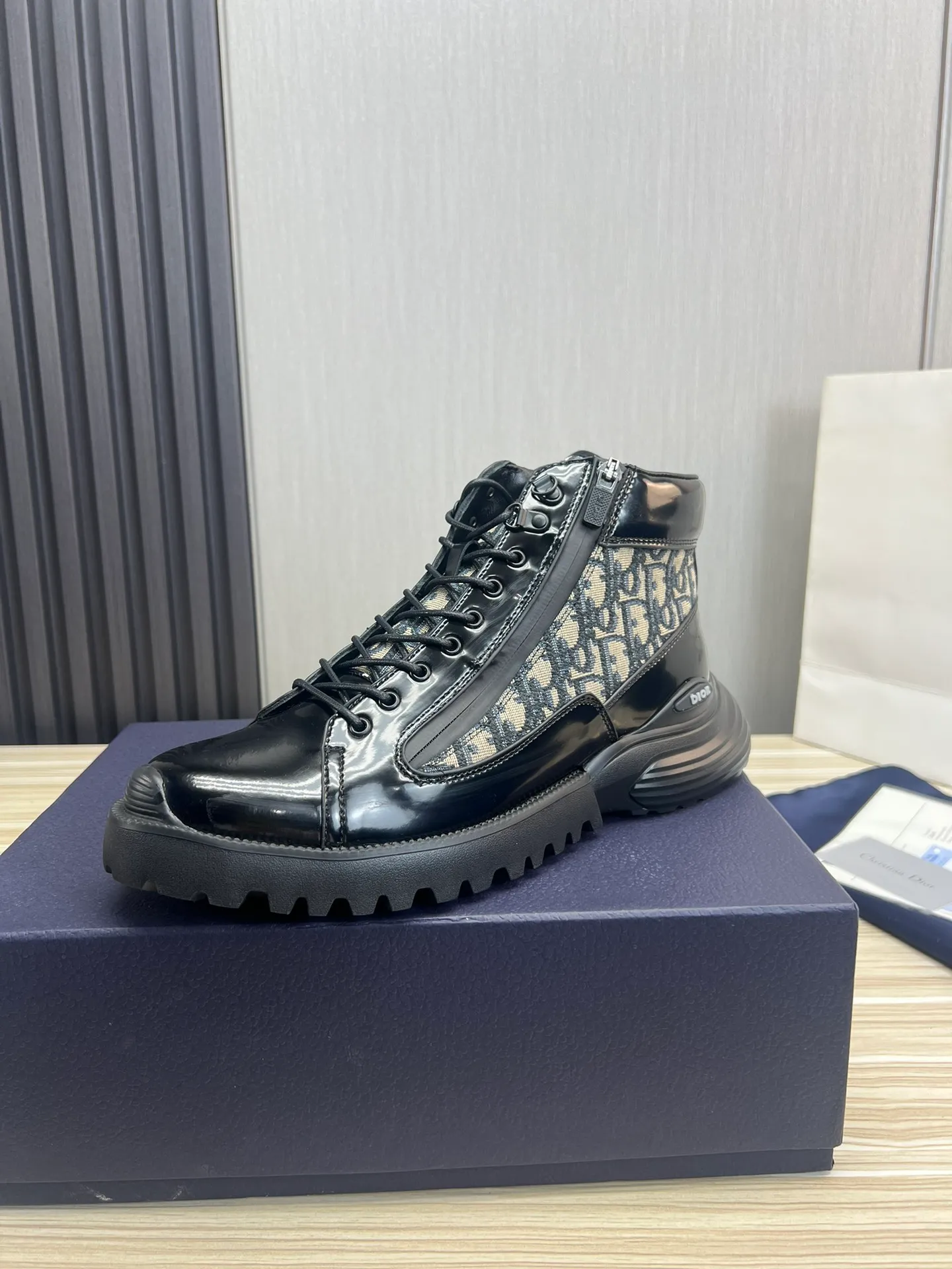 Men's men's shoes💰640💰 Dior men's business casual leather shoes👞all made of imported original brand leather, just to create a more comfortable wearing experience, upper: original cowhide splicing➕imported sheepskin lining, original non-slip and wear-resistant rubber outsole✔️36-45 (45 non-returnable)